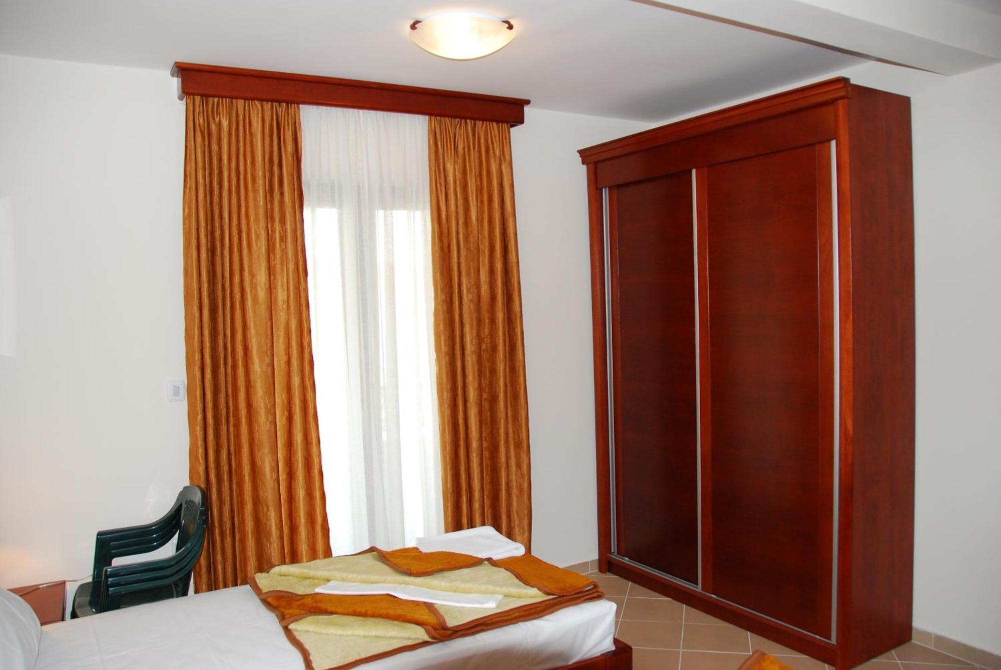 Apartments Krapina Budva Dış mekan fotoğraf